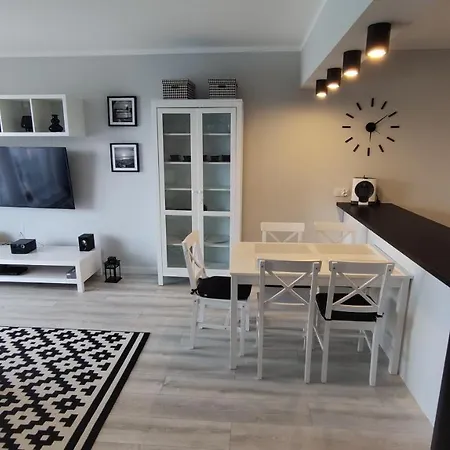 Przy Artyleryjskiej 21a Apartman *
